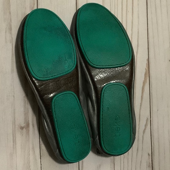 tieks| Metallic Grey Pewter Ballet Italian Leather Flats Sz 8 Comfort Travel - Picture 8 of 12